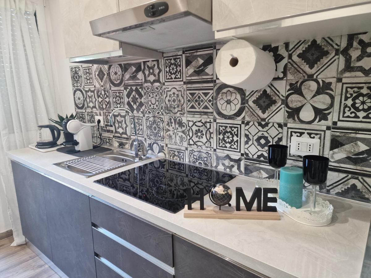 Home K&Y Elite Pineta Рим Екстериор снимка